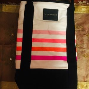 New Victoria’s secre Tote